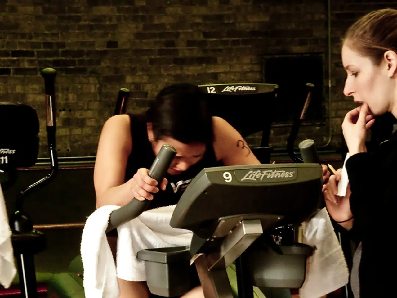 Uncovering the Advantages of Pilates: A Direct Conversation with a Seasoned Pilates Specialist