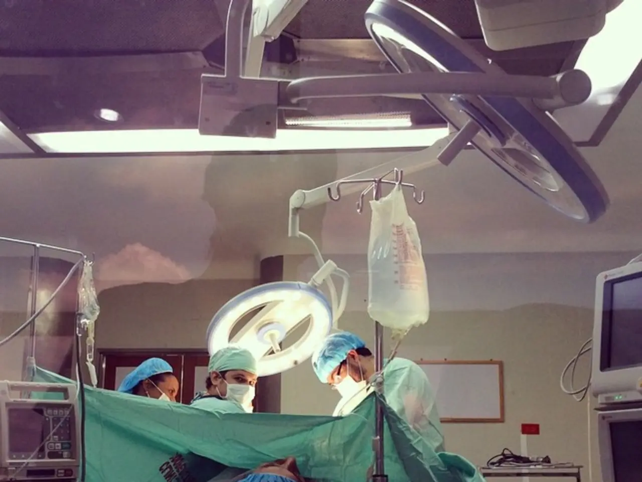 UK Authorities Approve Innovative Robotic Surgical Equipment