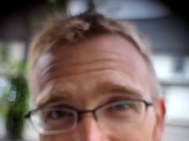 Inability to read computer screen clearly with bifocals: Explanation and potential solutions