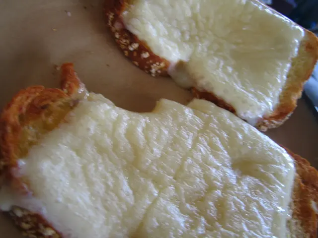 Affordable Anti-Aging Cream Receives Praise from Mature Skin Users: erases fine lines and wrinkles,...