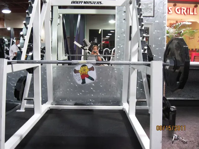 Strength Assessment: Despite Being Over 45, Achieving These 4 Lifts Indicates Above-Average...