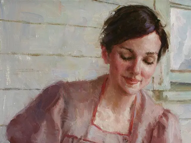 Unconventional Figure: Eliza Kutch