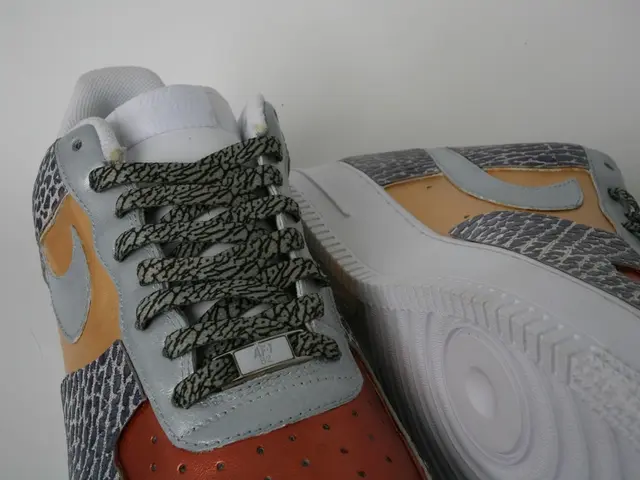 Expanded Footwear Options for Enlarged Male Feet: Discover Comfort, Alleviate Swelling, and Top...