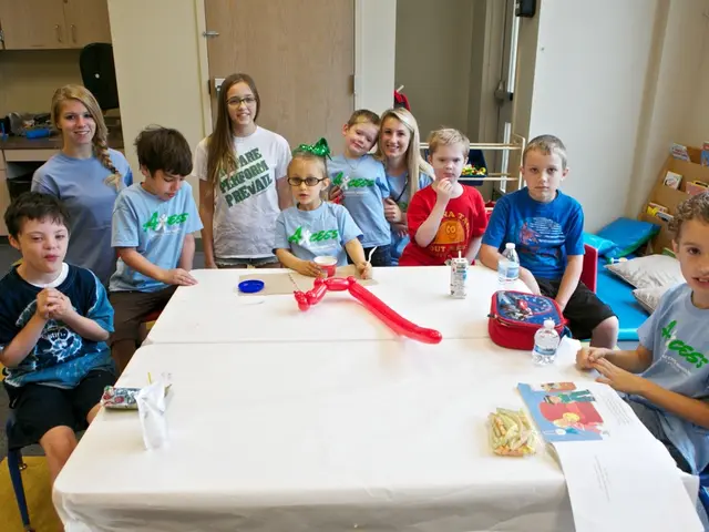 Impact of Extended Families on Maintaining a Healthy Work-Life Equilibrium