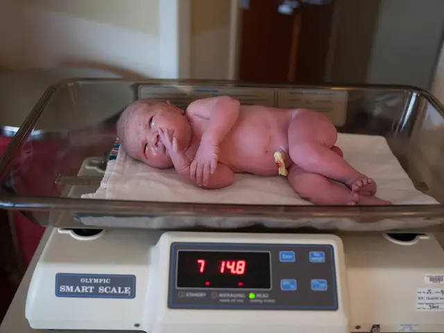 Examining Newborn Health Screenings in Nigeria