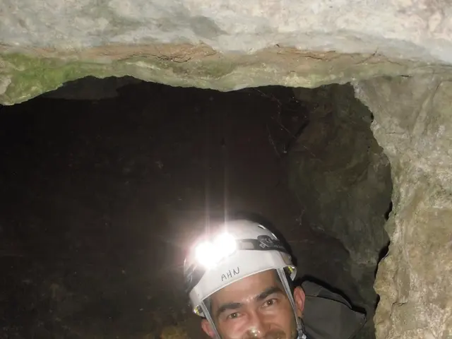 Visitor experiences cardiac emergency in Baumann Cave