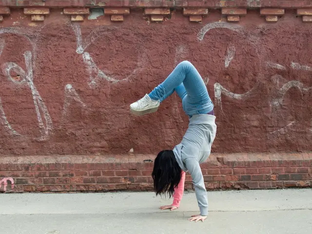 Examining the Causes and Symptoms of Lower Back Discomfort