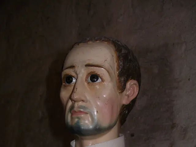 Graying Hair: Discover 5 Healthy Aspects to Welcome the Transformation