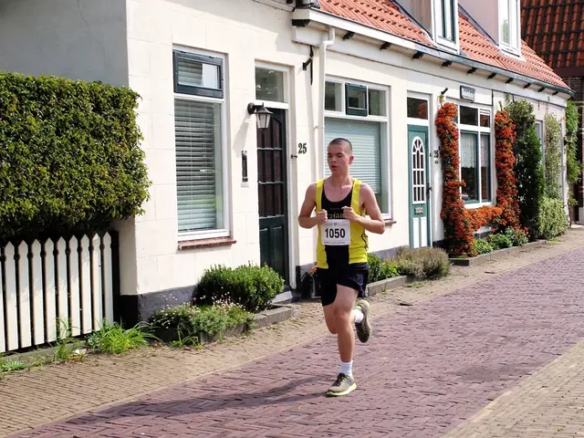 Competing Towards a Healthier Lifestyle: Is treading on the spot an effective exercise?