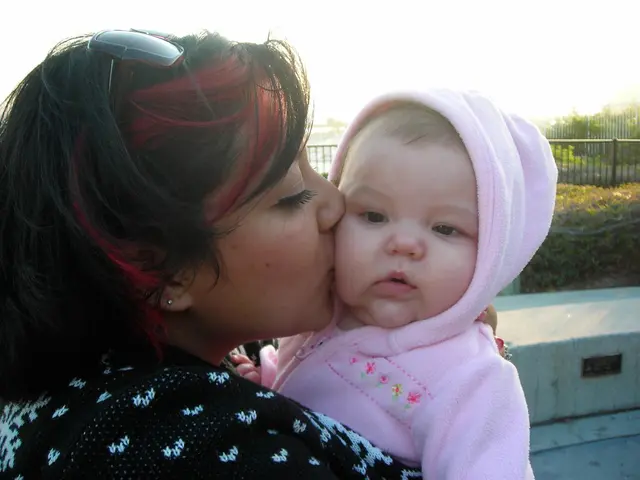 Mourning a Deceased Mother: Strategies for Daughters to Cope Effectively